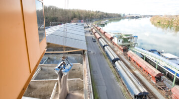 Fahrbare Dächer am Auhafen