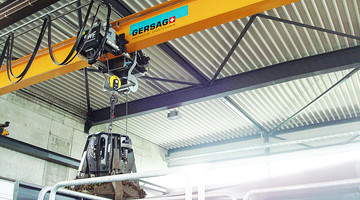 Greiferkrane in Klingnau und Botarell (Spanien)